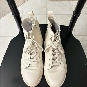 Naturalizer Cream Sneakers